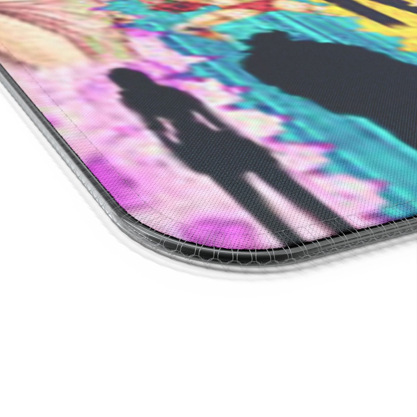 One Piece LED Gaming Mouse Pad, Wireless Charging