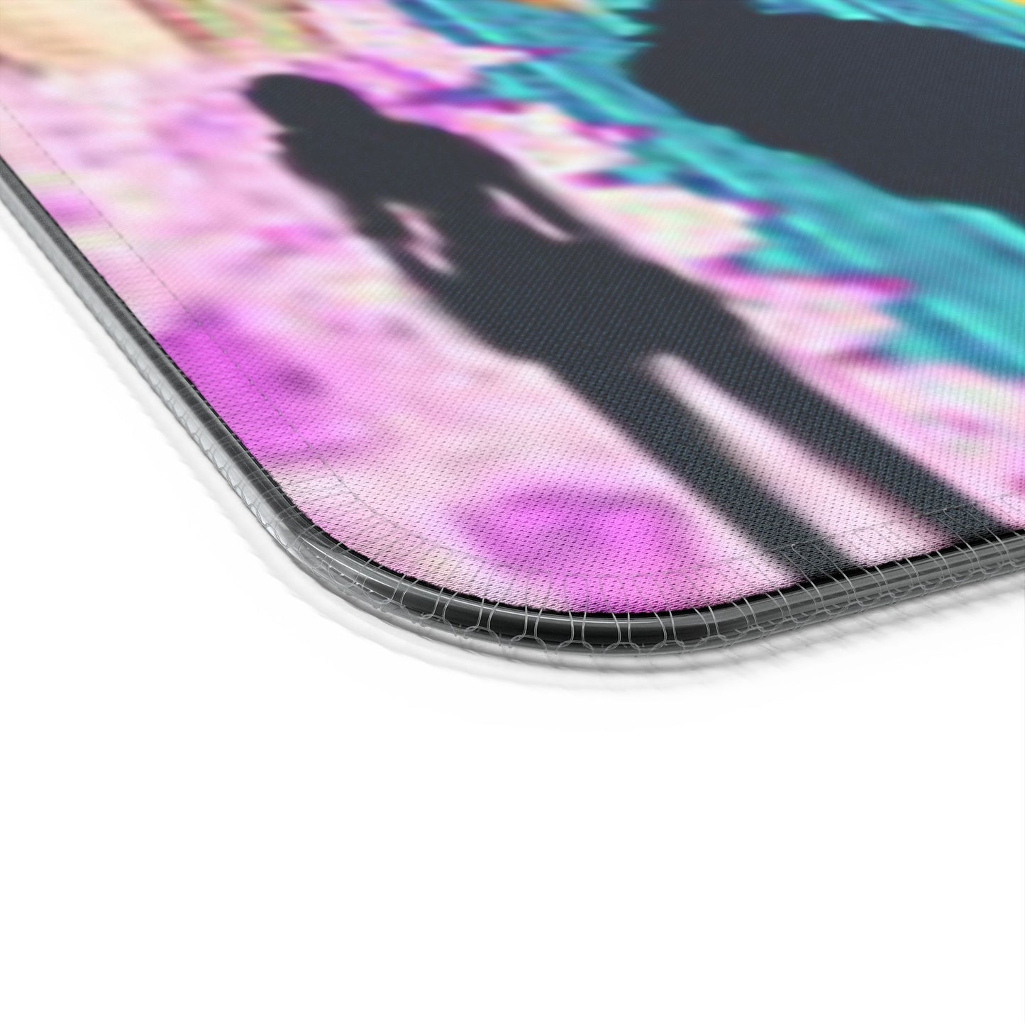 One Piece LED Gaming Mouse Pad, Wireless Charging